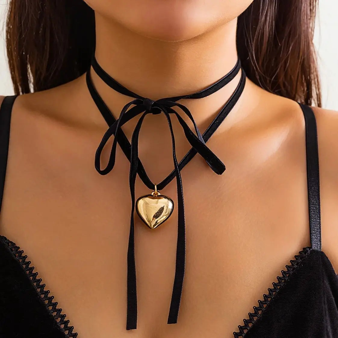 Gothic Big Heart Pendant Necklace